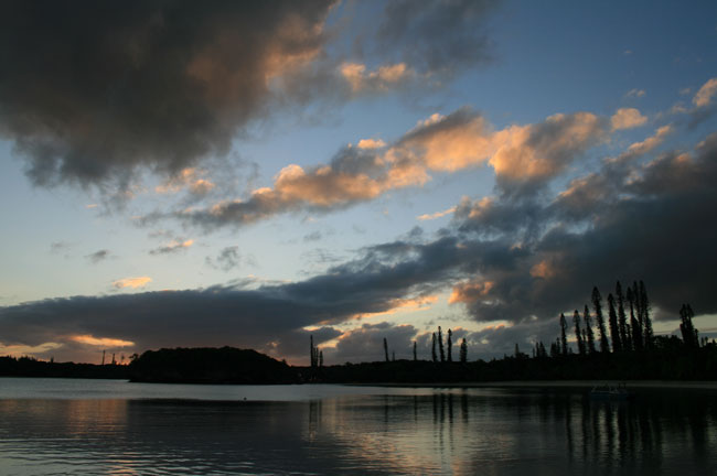 Coucher de soleil sur l'Ile des pins